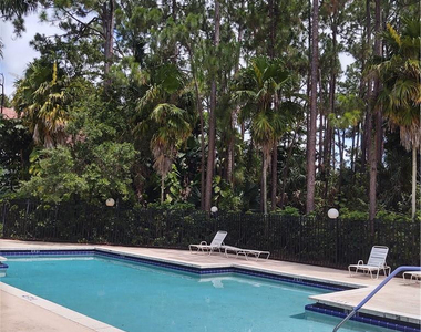 5801 Coach House Circle - Photo Thumbnail 30