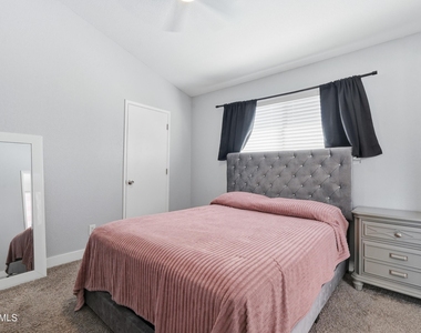 520 N Stapley Drive - Photo Thumbnail 16