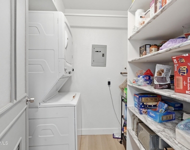 520 N Stapley Drive - Photo Thumbnail 15