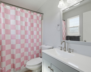 520 N Stapley Drive - Photo Thumbnail 20