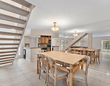 2704 Vision Drive - Photo Thumbnail 2