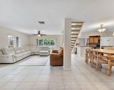 2704 Vision Drive - Photo Thumbnail 9