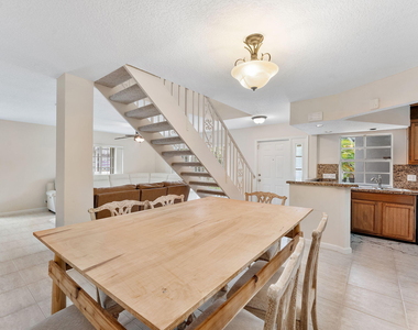 2704 Vision Drive - Photo Thumbnail 5
