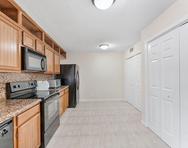 2704 Vision Drive - Photo Thumbnail 7