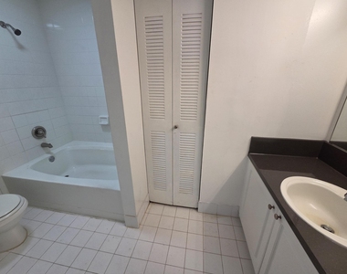 12112 St.andrews Place - Photo Thumbnail 35
