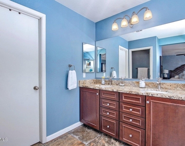 40301 W Peggy Court - Photo Thumbnail 14