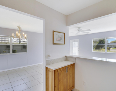 175 Valencia H - Photo Thumbnail 6