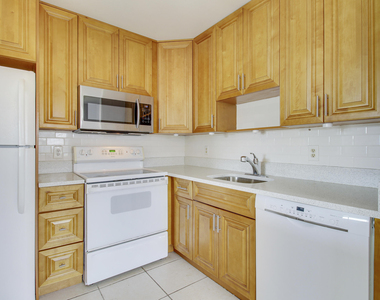 175 Valencia H - Photo Thumbnail 5
