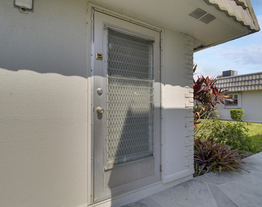 175 Valencia H - Photo Thumbnail 15
