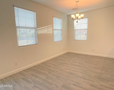 242 N Sunrise -- - Photo Thumbnail 4