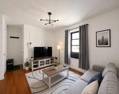 21-37 33rd Street - Photo Thumbnail 1