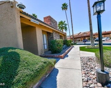 3511 E Baseline Road - Photo Thumbnail 34