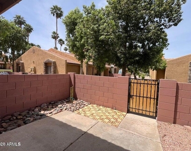 3511 E Baseline Road - Photo Thumbnail 23