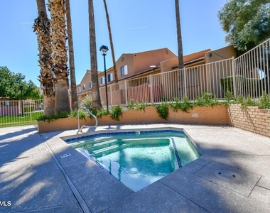 3511 E Baseline Road - Photo Thumbnail 29