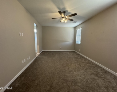 17016 W Cavedale Drive - Photo Thumbnail 11