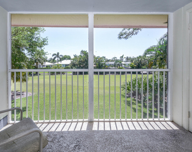 18081 Se Country Club Drive - Photo Thumbnail 10