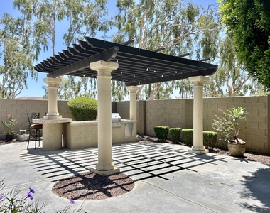 20697 W Delaney Drive - Photo Thumbnail 30