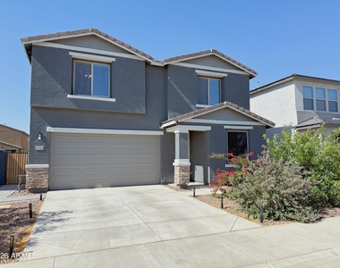11326 E Unger Avenue - Photo Thumbnail 1