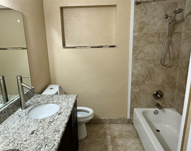 2091 Oleander Drive - Photo Thumbnail 9