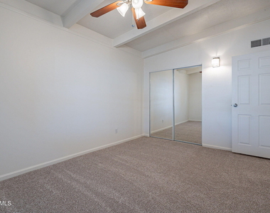 1331 E Pierson Street - Photo Thumbnail 17