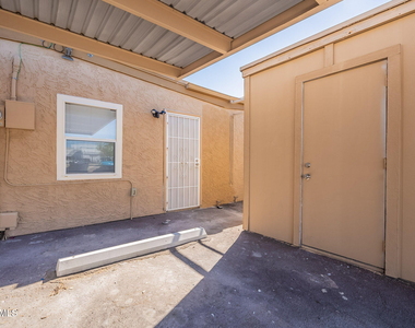 1331 E Pierson Street - Photo Thumbnail 28