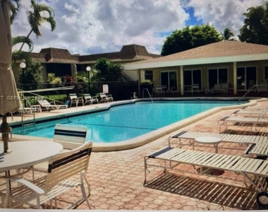 1174 Nw 13th Street - Photo Thumbnail 18