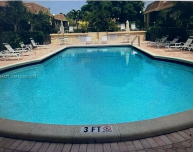 1174 Nw 13th Street - Photo Thumbnail 13