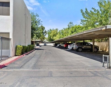 302 E Monte Vista Road - Photo Thumbnail 23