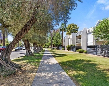 302 E Monte Vista Road - Photo Thumbnail 17
