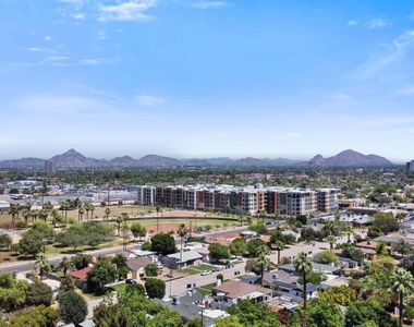 302 E Monte Vista Road - Photo Thumbnail 19