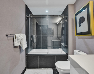 1600 Ne 1st Avenue - Photo Thumbnail 9
