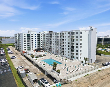 3450 S Ocean Boulevard - Photo Thumbnail 25