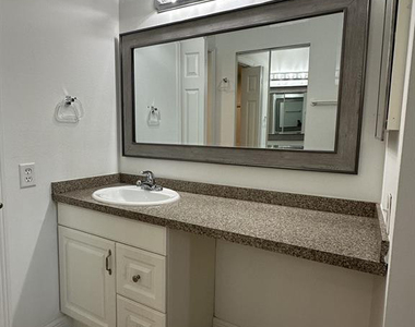 9401 Lime Bay Boulevard - Photo Thumbnail 10