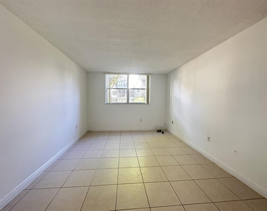 9401 Lime Bay Boulevard - Photo Thumbnail 8