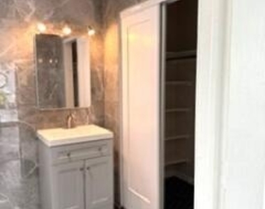 112 Lake Avenue - Photo Thumbnail 5