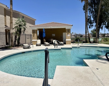 1335 E June Street - Photo Thumbnail 20