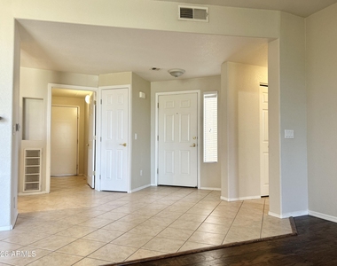 1335 E June Street - Photo Thumbnail 3