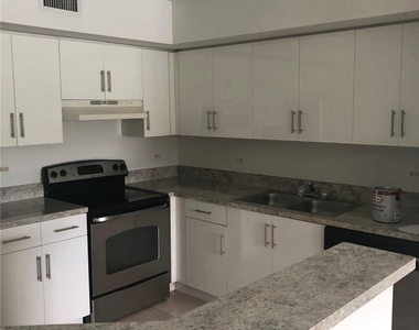 3610 N 56th Avenue - Photo Thumbnail 8