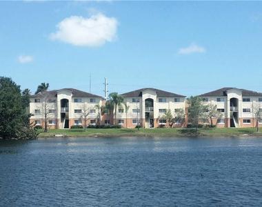 3610 N 56th Avenue - Photo Thumbnail 4