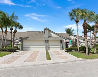 1012 Landings Boulevard - Photo Thumbnail 2
