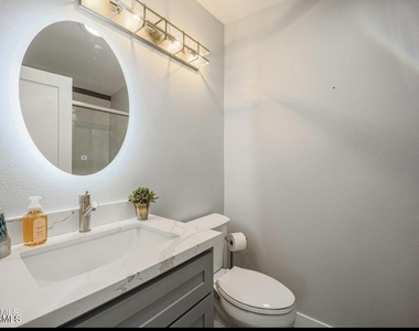 16807 E Gunsight Drive - Photo Thumbnail 13