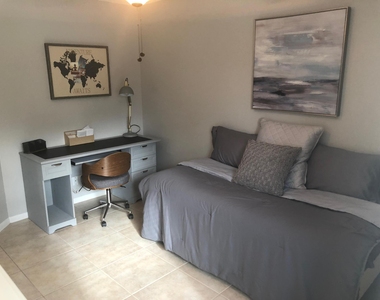 2555 Bedford Mews Drive - Photo Thumbnail 15
