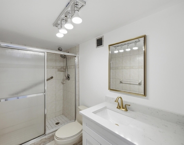 800 Se 20th Avenue - Photo Thumbnail 12