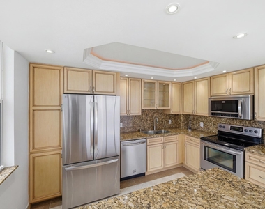 800 Se 20th Avenue - Photo Thumbnail 6