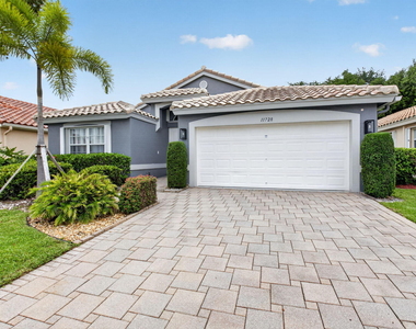 11728 Dove Hollow Avenue - Photo Thumbnail 73