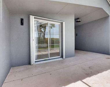 11728 Dove Hollow Avenue - Photo Thumbnail 34