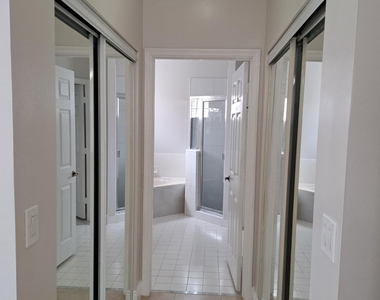 12349 Nw 53rd Street - Photo Thumbnail 15