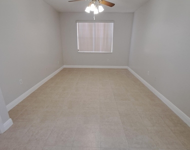 12349 Nw 53rd Street - Photo Thumbnail 14