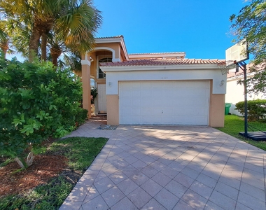 12349 Nw 53rd Street - Photo Thumbnail 2