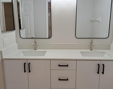 12349 Nw 53rd Street - Photo Thumbnail 25